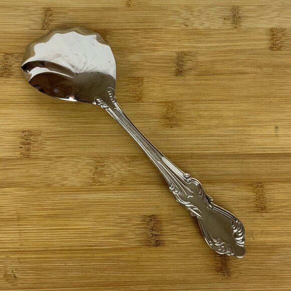 Reed and Barton Duchess Of Marlborough Solid Shell Casserole Spoon Stainless - Picture 4 of 5